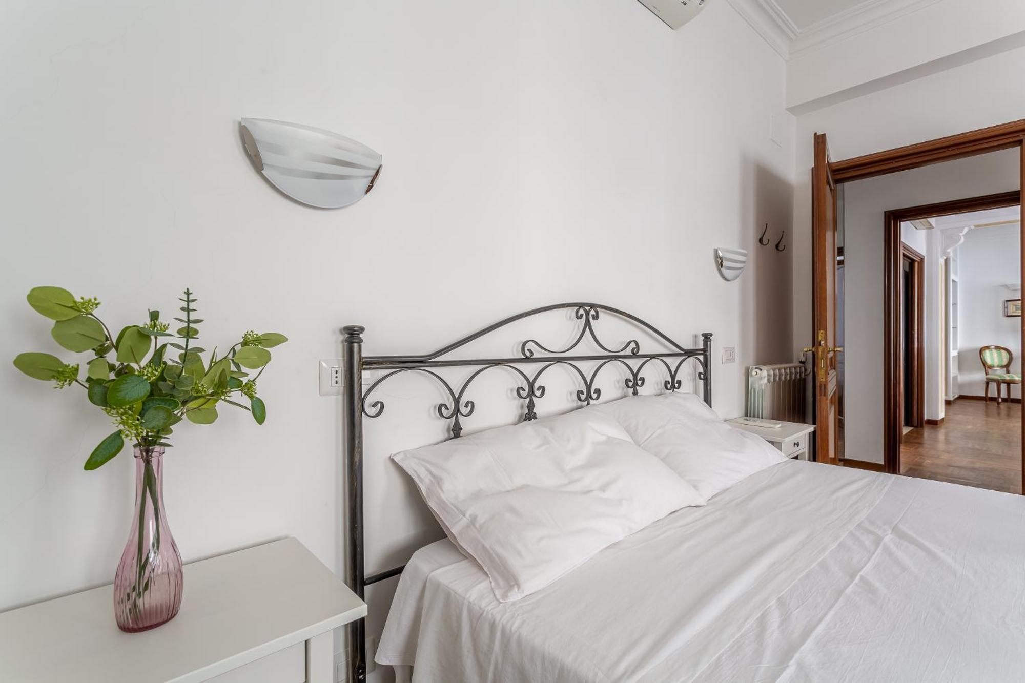 Iflat Vatican Spacious Apartment With Terrace 罗马 外观 照片