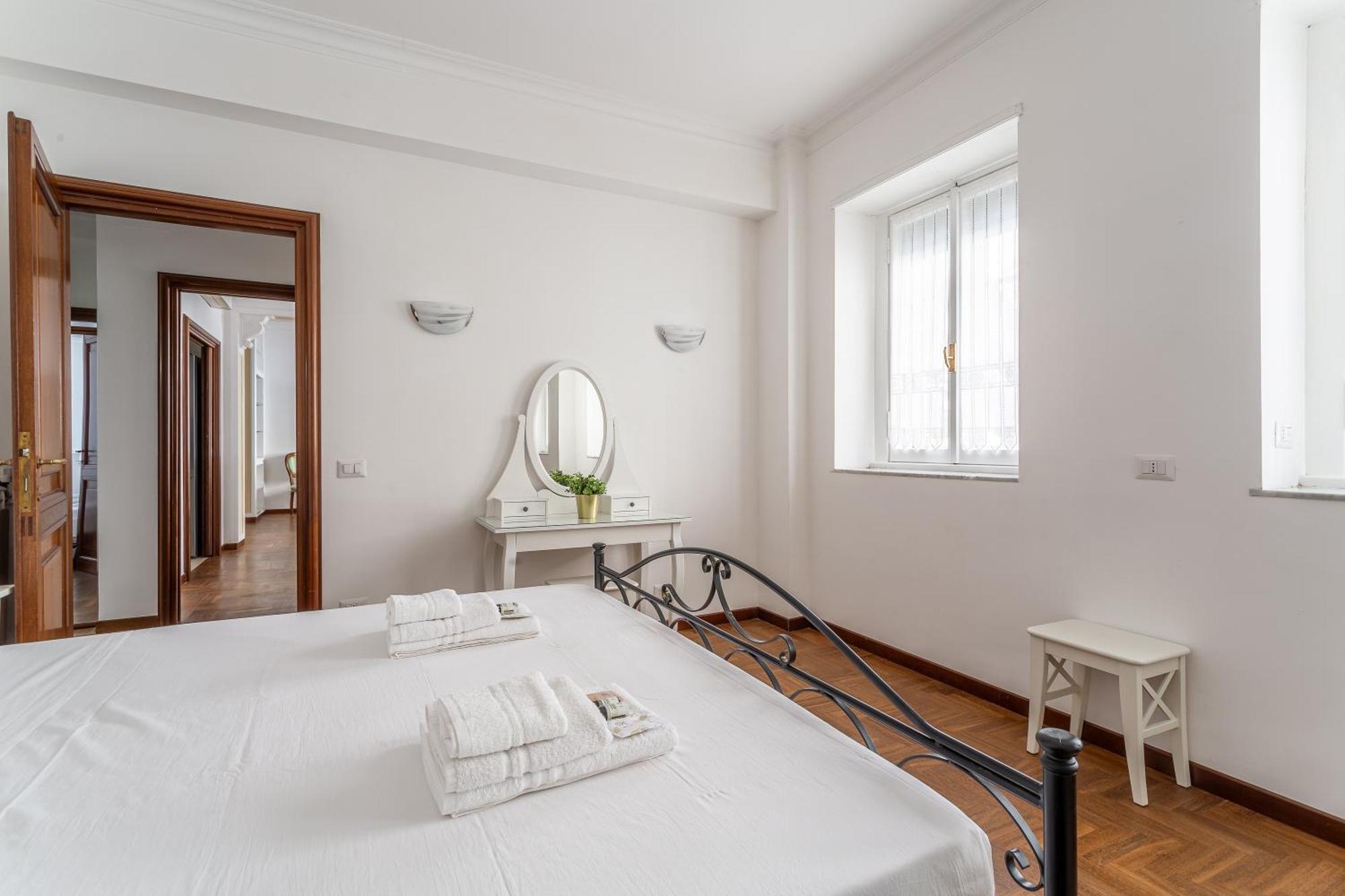 Iflat Vatican Spacious Apartment With Terrace 罗马 外观 照片